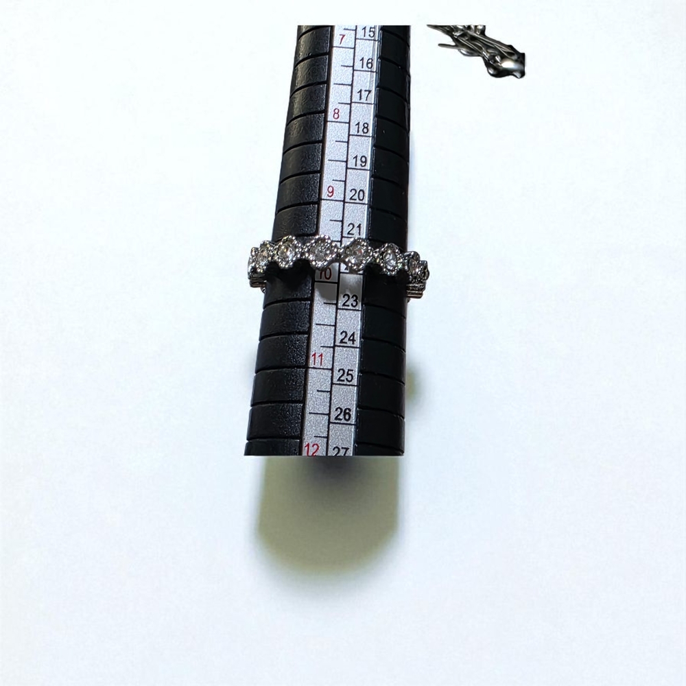 Silver Black Crystal Women's Ring - Picture 4 of 4